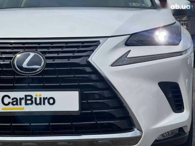 Лексус НХ, объемом двигателя 0 л и пробегом 65 тыс. км за 32700 $, фото 11 на Automoto.ua