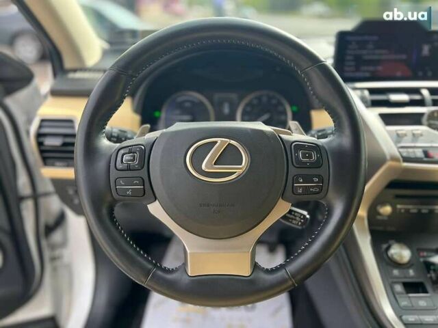 Лексус НХ, об'ємом двигуна 0 л та пробігом 65 тис. км за 30900 $, фото 18 на Automoto.ua