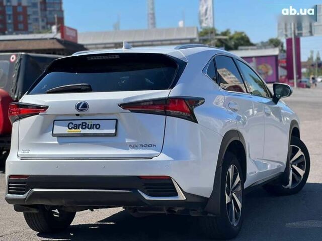 Лексус НХ, об'ємом двигуна 0 л та пробігом 65 тис. км за 30900 $, фото 11 на Automoto.ua