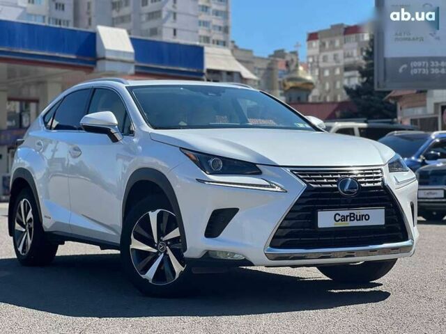Лексус НХ, об'ємом двигуна 0 л та пробігом 65 тис. км за 30999 $, фото 2 на Automoto.ua