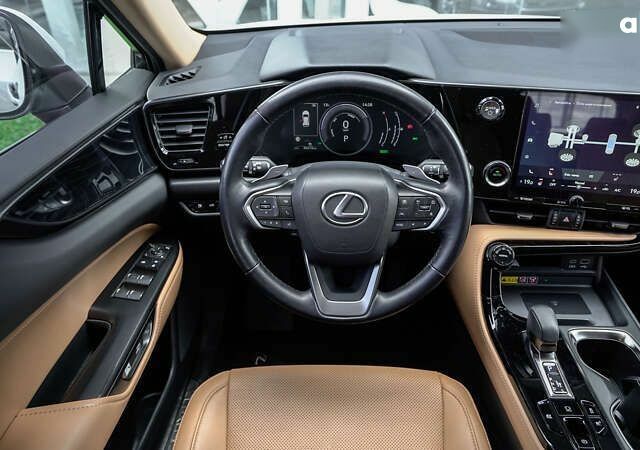 Лексус НХ, об'ємом двигуна 0 л та пробігом 36 тис. км за 57509 $, фото 8 на Automoto.ua