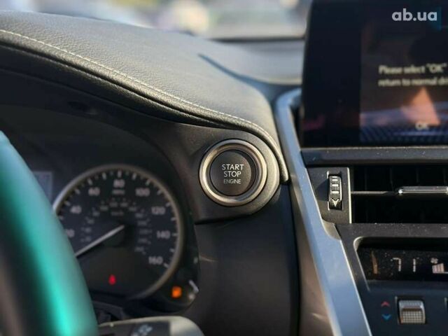 Лексус НХ, объемом двигателя 2 л и пробегом 7 тыс. км за 35000 $, фото 16 на Automoto.ua