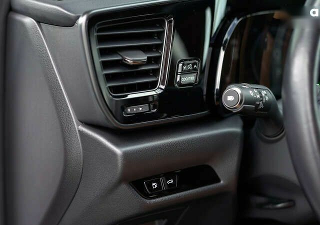 Лексус НХ, об'ємом двигуна 0 л та пробігом 36 тис. км за 57509 $, фото 16 на Automoto.ua