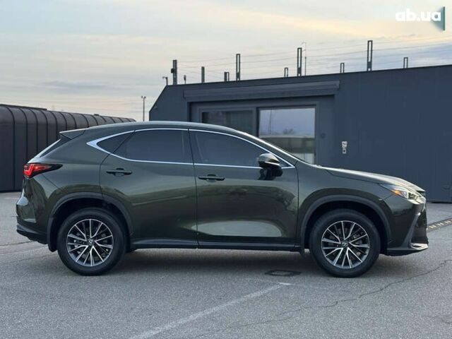 Лексус НХ, объемом двигателя 2.4 л и пробегом 98 тыс. км за 39900 $, фото 7 на Automoto.ua
