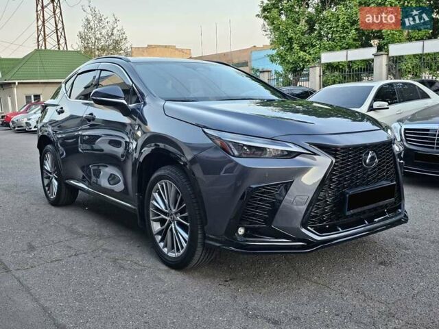 Лексус НХ, об'ємом двигуна 2.49 л та пробігом 18 тис. км за 54500 $, фото 5 на Automoto.ua