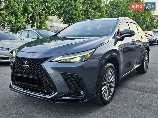 Лексус НХ, об'ємом двигуна 2.49 л та пробігом 18 тис. км за 54500 $, фото 2 на Automoto.ua