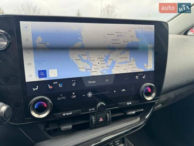 Лексус НХ, объемом двигателя 2.49 л и пробегом 68 тыс. км за 31500 $, фото 19 на Automoto.ua