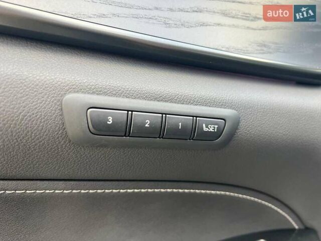 Лексус НХ, объемом двигателя 2.5 л и пробегом 12 тыс. км за 55490 $, фото 19 на Automoto.ua