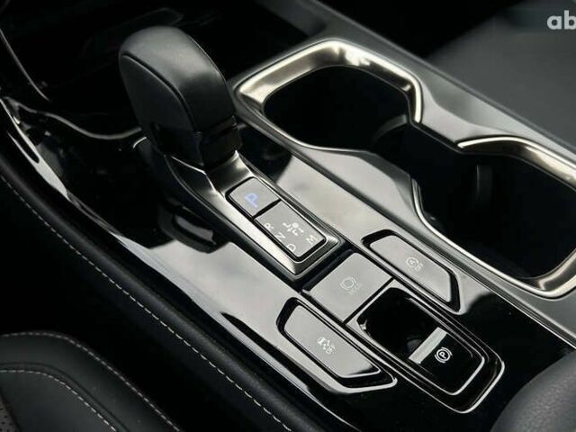 Лексус НХ, объемом двигателя 2.5 л и пробегом 31 тыс. км за 39500 $, фото 17 на Automoto.ua