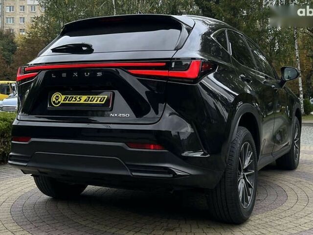 Лексус НХ, объемом двигателя 2.5 л и пробегом 31 тыс. км за 39500 $, фото 6 на Automoto.ua