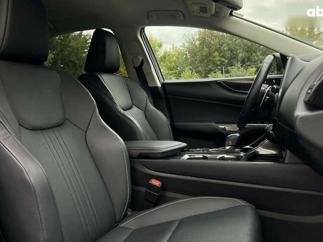 Лексус НХ, объемом двигателя 2.5 л и пробегом 31 тыс. км за 39500 $, фото 14 на Automoto.ua