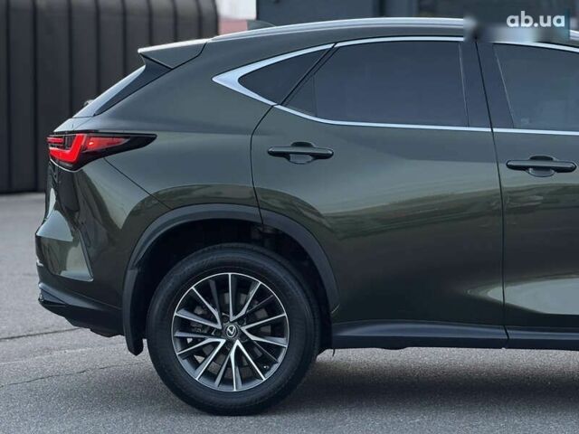 Лексус НХ, объемом двигателя 2.4 л и пробегом 98 тыс. км за 39900 $, фото 16 на Automoto.ua