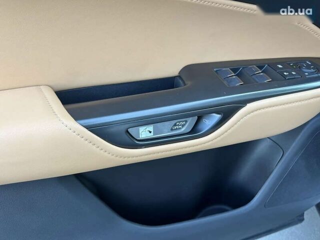 Лексус НХ, объемом двигателя 2.5 л и пробегом 23 тыс. км за 39777 $, фото 25 на Automoto.ua
