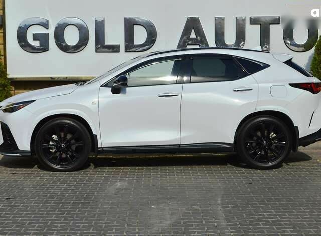 Лексус НХ, объемом двигателя 2.4 л и пробегом 23 тыс. км за 44500 $, фото 7 на Automoto.ua