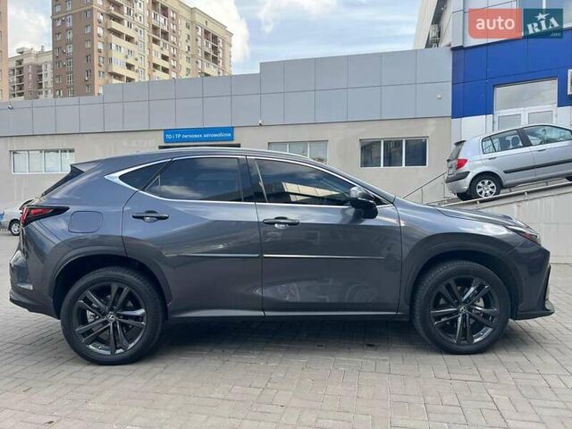 Лексус НХ, объемом двигателя 2.5 л и пробегом 12 тыс. км за 55490 $, фото 3 на Automoto.ua