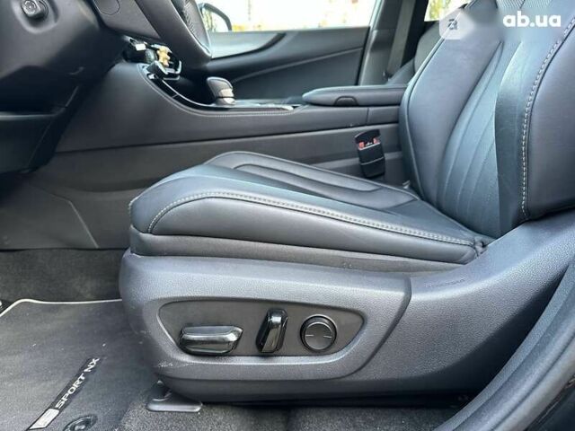Лексус НХ, объемом двигателя 2.4 л и пробегом 8 тыс. км за 48999 $, фото 22 на Automoto.ua