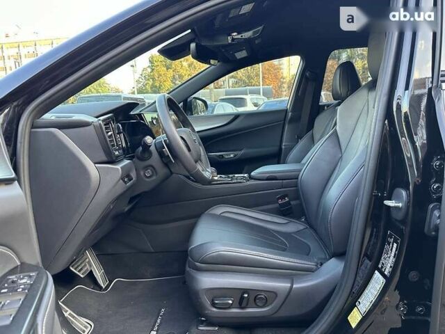 Лексус НХ, объемом двигателя 2.4 л и пробегом 8 тыс. км за 45500 $, фото 19 на Automoto.ua