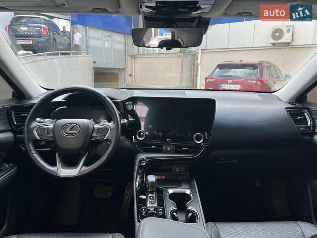 Лексус НХ, объемом двигателя 2.5 л и пробегом 12 тыс. км за 55490 $, фото 39 на Automoto.ua