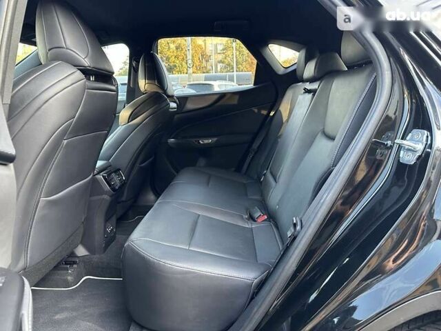 Лексус НХ, объемом двигателя 2.4 л и пробегом 8 тыс. км за 48999 $, фото 28 на Automoto.ua