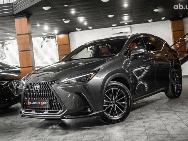 Лексус НХ, объемом двигателя 2.5 л и пробегом 15 тыс. км за 50900 $, фото 1 на Automoto.ua