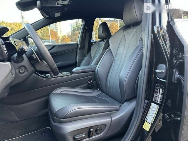 Лексус НХ, объемом двигателя 2.4 л и пробегом 8 тыс. км за 48999 $, фото 23 на Automoto.ua