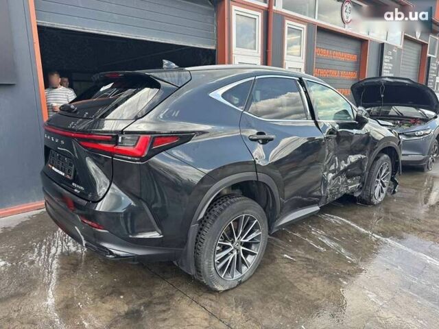 Лексус НХ, объемом двигателя 0 л и пробегом 76 тыс. км за 33500 $, фото 2 на Automoto.ua