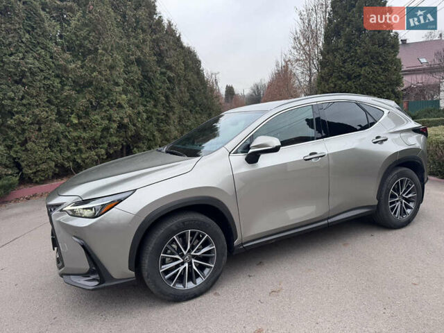 Лексус НХ, об'ємом двигуна 2 л та пробігом 36 тис. км за 41500 $, фото 22 на Automoto.ua