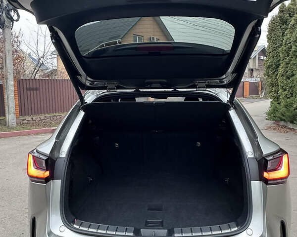 Лексус НХ, об'ємом двигуна 2 л та пробігом 36 тис. км за 41500 $, фото 30 на Automoto.ua