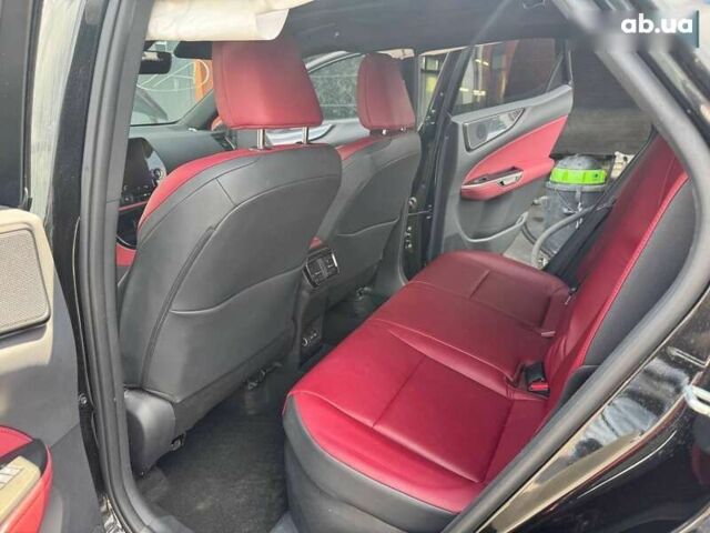Лексус НХ, объемом двигателя 0 л и пробегом 76 тыс. км за 33500 $, фото 13 на Automoto.ua