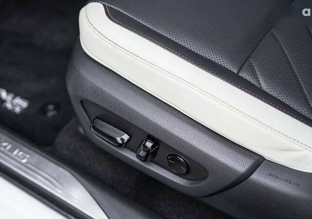 Лексус НХ, об'ємом двигуна 0 л та пробігом 60 тис. км за 59127 $, фото 17 на Automoto.ua