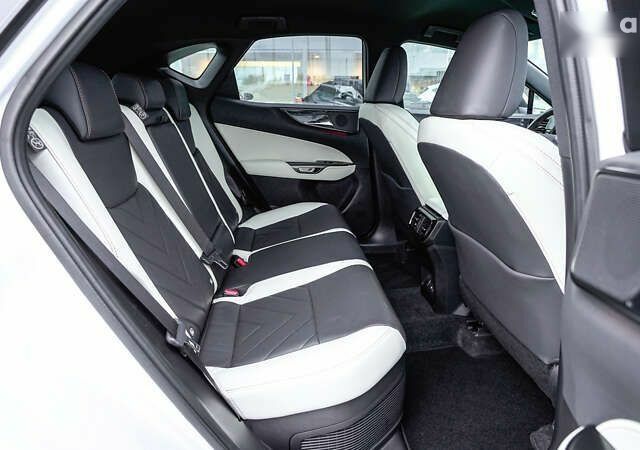 Лексус НХ, об'ємом двигуна 0 л та пробігом 60 тис. км за 59127 $, фото 6 на Automoto.ua