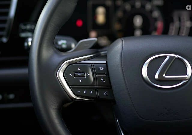 Лексус НХ, объемом двигателя 2 л и пробегом 3 тыс. км за 49244 $, фото 19 на Automoto.ua