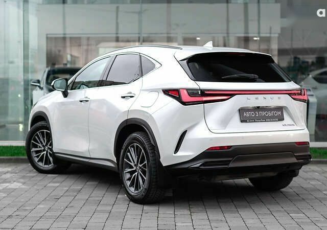 Лексус НХ, об'ємом двигуна 0 л та пробігом 60 тис. км за 59127 $, фото 1 на Automoto.ua