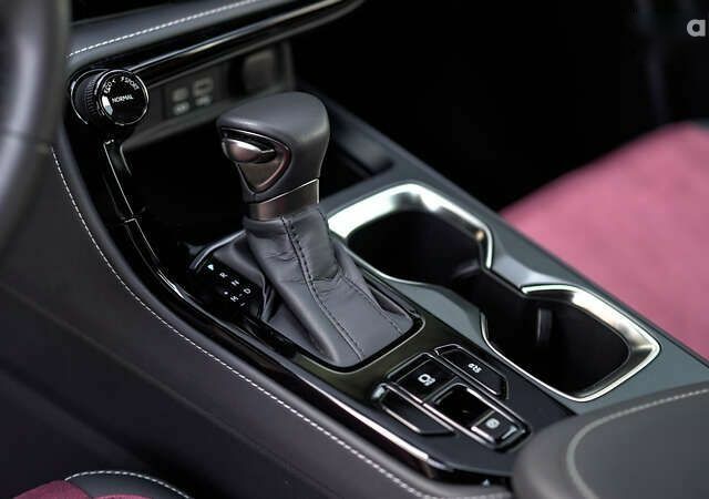 Лексус НХ, объемом двигателя 2 л и пробегом 3 тыс. км за 49244 $, фото 28 на Automoto.ua