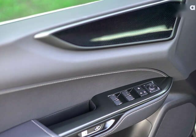 Лексус НХ, объемом двигателя 2 л и пробегом 3 тыс. км за 49244 $, фото 14 на Automoto.ua