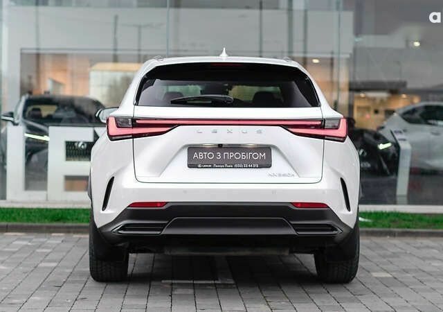 Лексус НХ, об'ємом двигуна 0 л та пробігом 60 тис. км за 59127 $, фото 3 на Automoto.ua