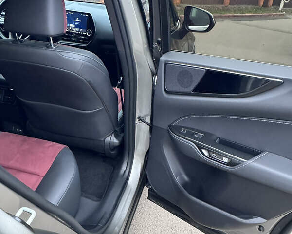 Лексус НХ, об'ємом двигуна 2 л та пробігом 36 тис. км за 41500 $, фото 31 на Automoto.ua