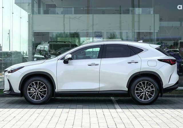 Лексус НХ, об'ємом двигуна 0 л та пробігом 7 тис. км за 66328 $, фото 2 на Automoto.ua