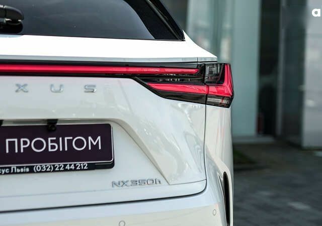 Лексус НХ, об'ємом двигуна 0 л та пробігом 7 тис. км за 66328 $, фото 12 на Automoto.ua