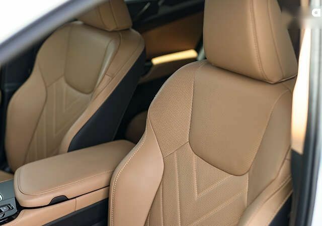 Лексус НХ, об'ємом двигуна 0 л та пробігом 7 тис. км за 66328 $, фото 16 на Automoto.ua