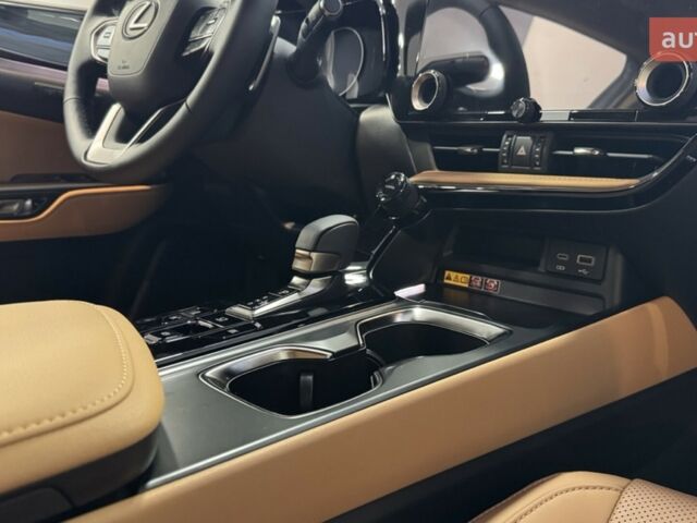 Лексус НХ 2025 у Києві на Automoto.ua Лексус НХ, об'ємом двигуна 2.49 л та пробігом 0 тис. км за 69550 $, фото 26 на Automoto.ua