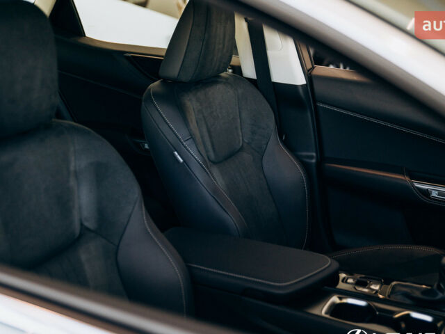 Лексус НХ, об'ємом двигуна 1.99 л та пробігом 0 тис. км за 51013 $, фото 9 на Automoto.ua