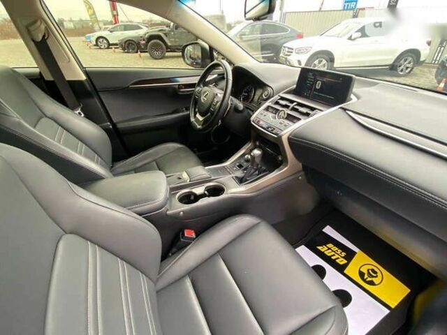 Лексус НХ, объемом двигателя 2 л и пробегом 67 тыс. км за 32000 $, фото 21 на Automoto.ua