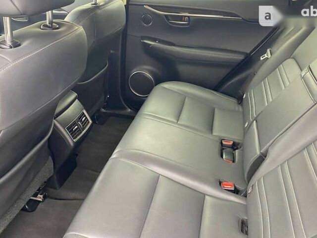 Лексус НХ, объемом двигателя 2 л и пробегом 67 тыс. км за 32000 $, фото 24 на Automoto.ua