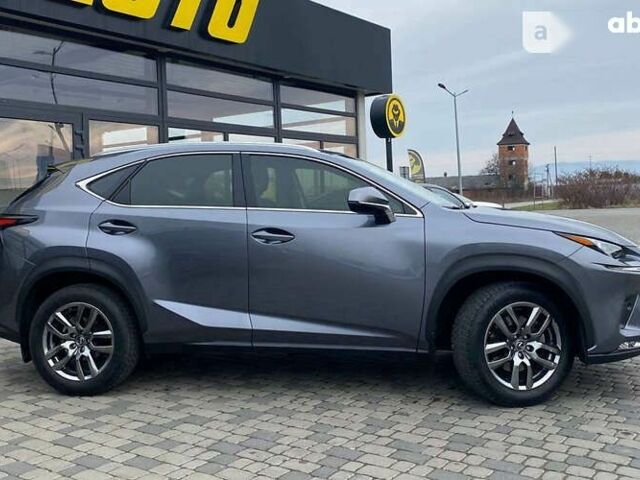 Лексус НХ, объемом двигателя 2 л и пробегом 67 тыс. км за 32000 $, фото 7 на Automoto.ua