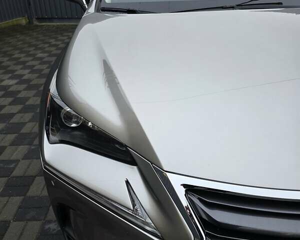 Серый Лексус НХ, объемом двигателя 2 л и пробегом 104 тыс. км за 19999 $, фото 8 на Automoto.ua