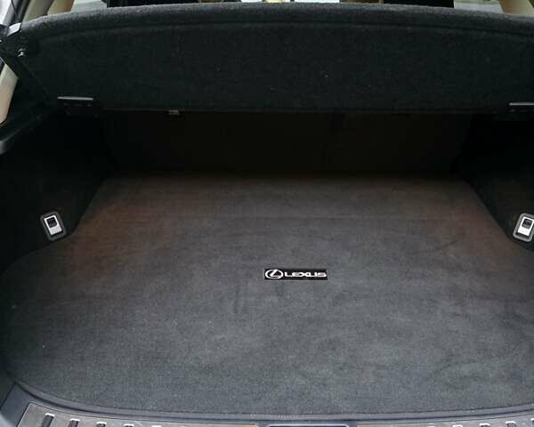 Сірий Лексус НХ, об'ємом двигуна 2 л та пробігом 104 тис. км за 19399 $, фото 13 на Automoto.ua