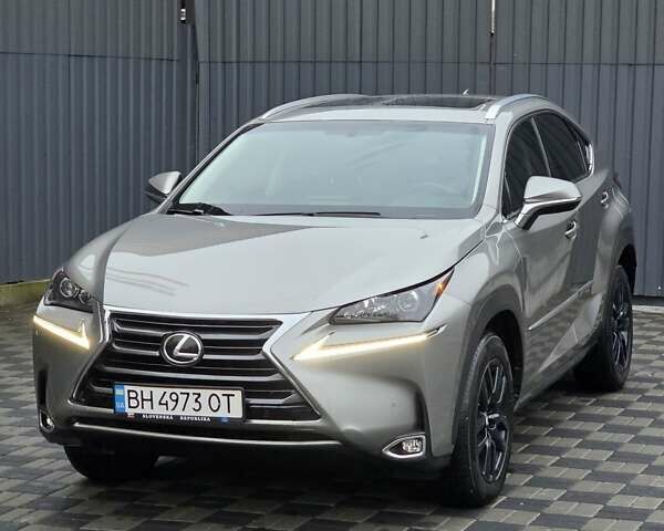 Сірий Лексус НХ, об'ємом двигуна 2 л та пробігом 104 тис. км за 19399 $, фото 1 на Automoto.ua