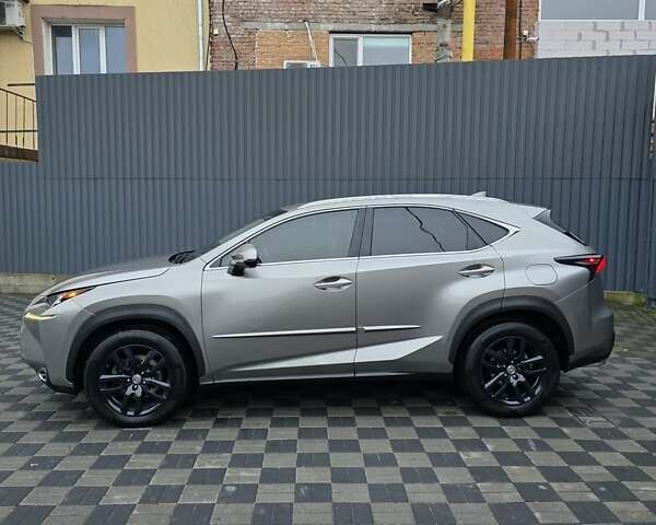 Сірий Лексус НХ, об'ємом двигуна 2 л та пробігом 104 тис. км за 19399 $, фото 5 на Automoto.ua