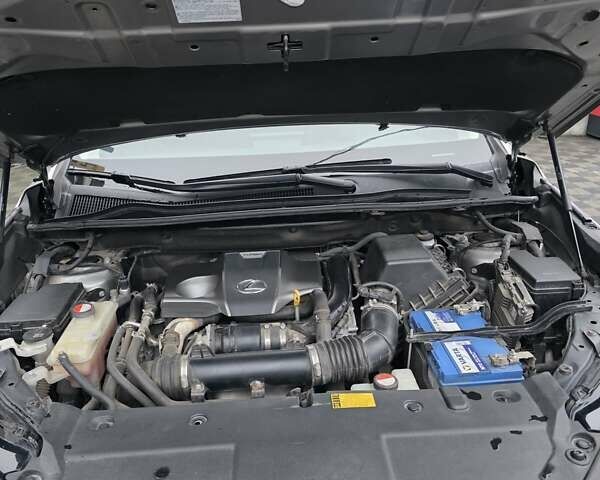 Сірий Лексус НХ, об'ємом двигуна 2 л та пробігом 104 тис. км за 19399 $, фото 40 на Automoto.ua